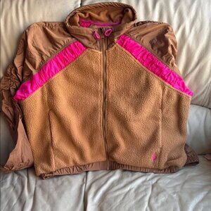 Amelia Water Resistant Fleece Jacket size large